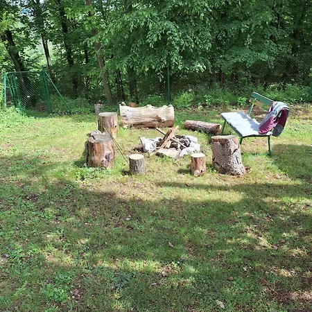 U Tří Borovic Chvalatice