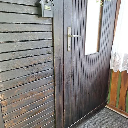 U Tri Borovic Tatil parkı