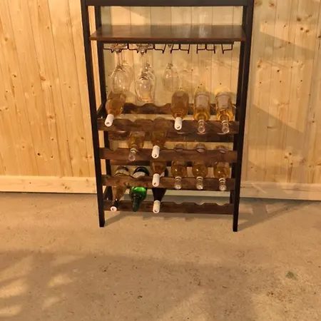 U Tří Borovic Chvalatice