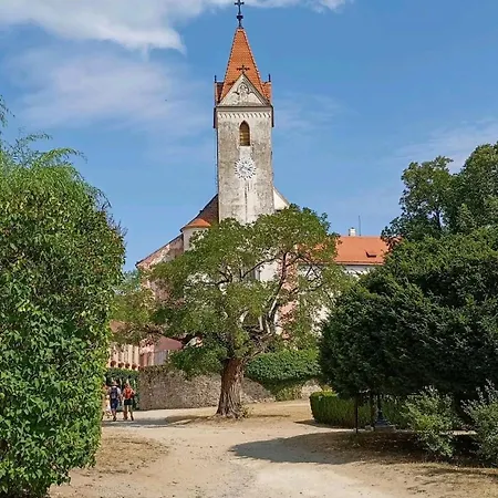 Tatil parkı U Tri Borovic *